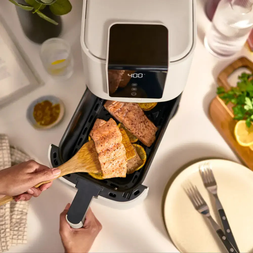 Bella Pro 4 Quart Touchscreen Slim Air Fryer, Oakmilk