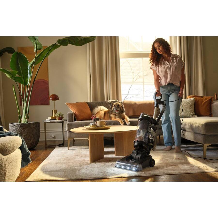 Bissel CleanView Max Tangle Free Upright Vacuum, Black / Lake