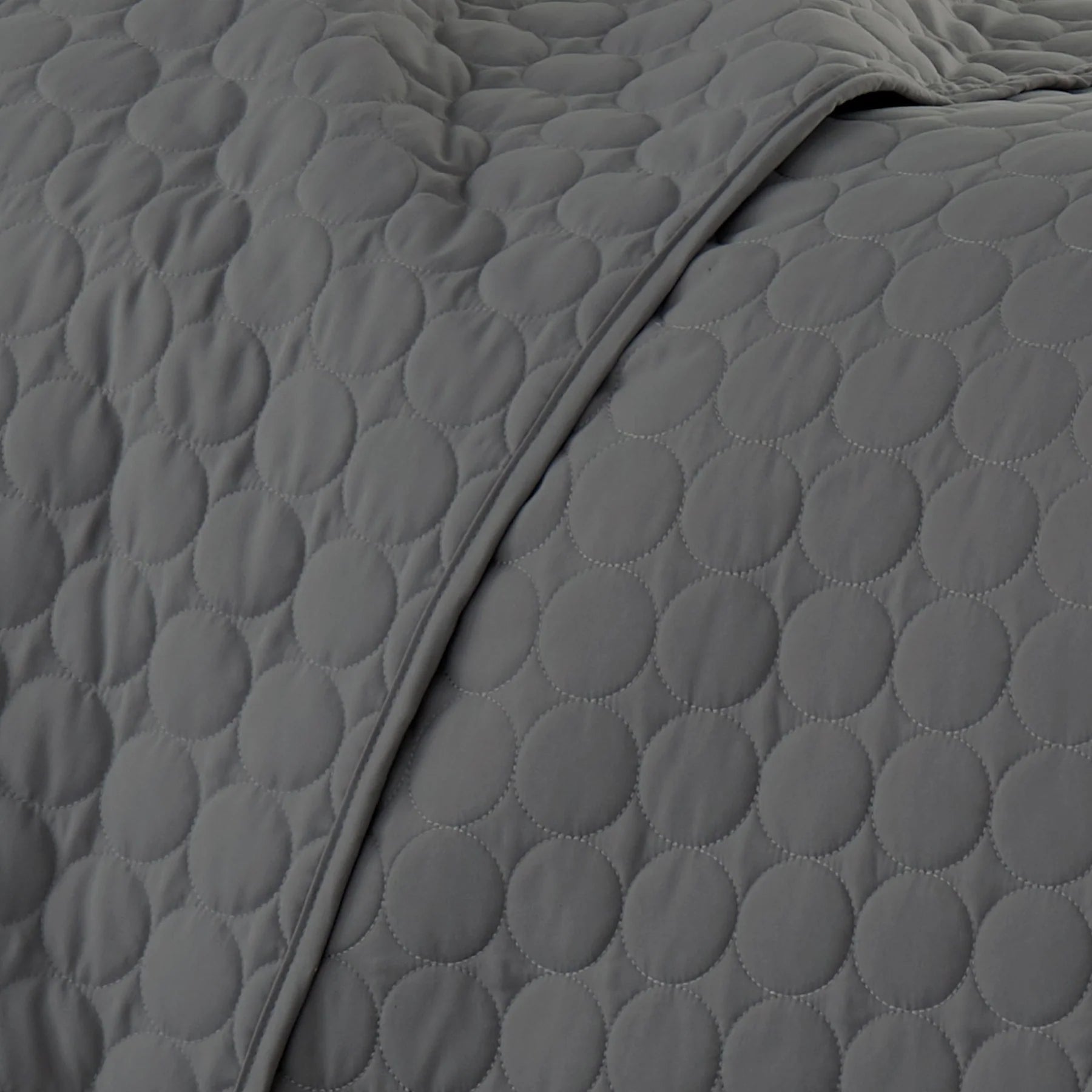 Circles Classic Quilt Set, Slate