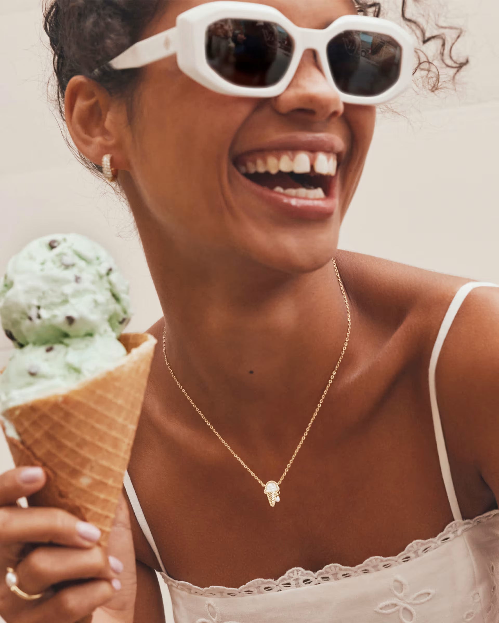 Kendra Scott Ice Cream Reversible Necklace, Mother of Pearl