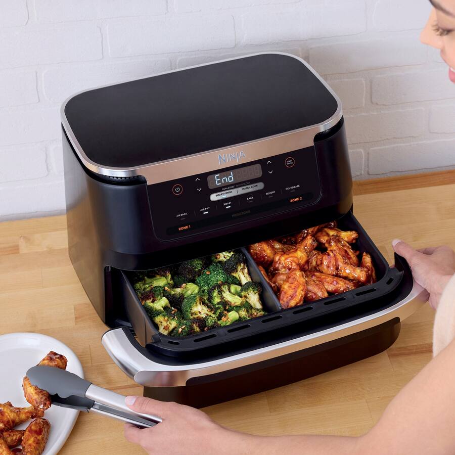 Ninja Foodi 7 Quart DualZone Flex Basket Air Fryer, Black