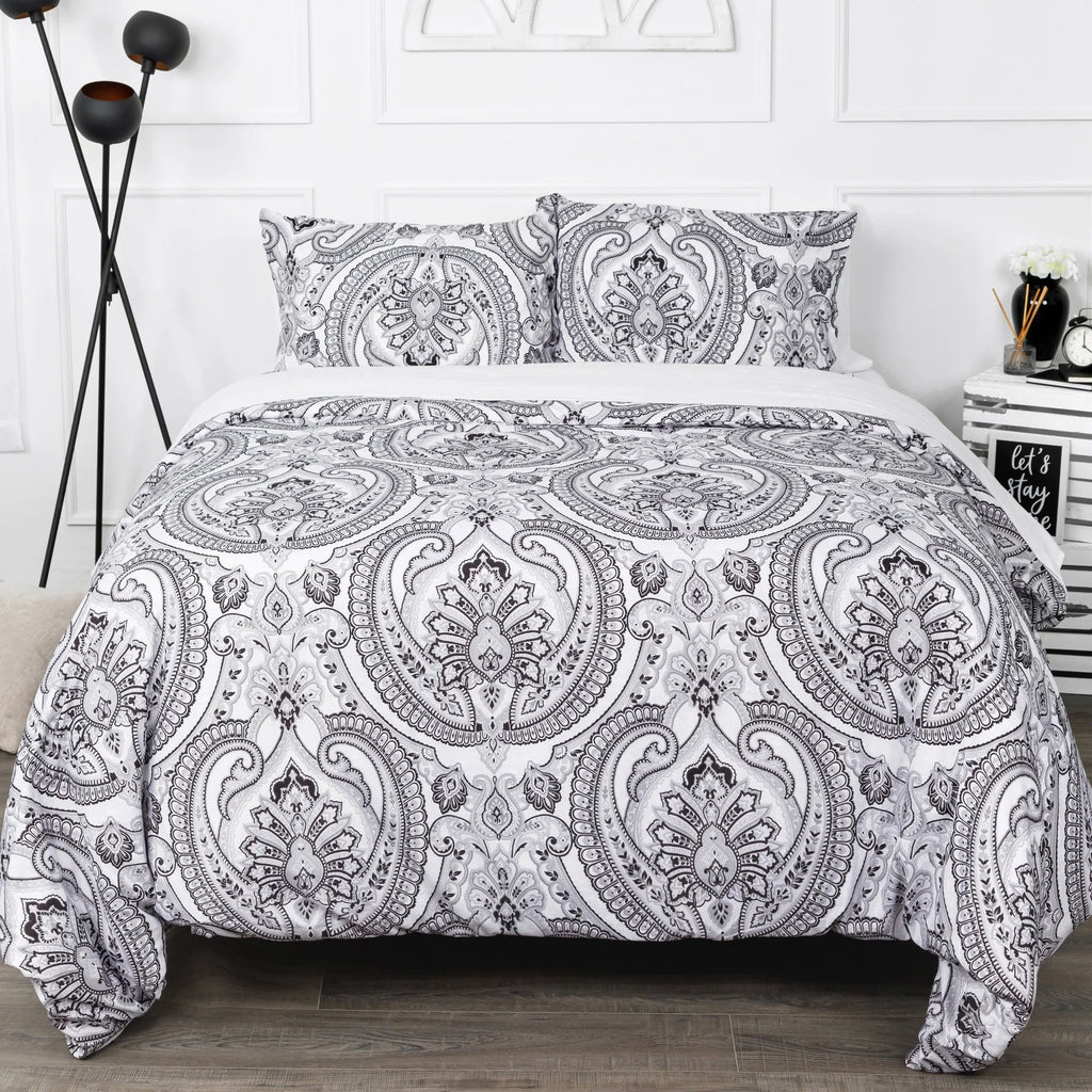 Royal Paisley Comforter Set, Black
